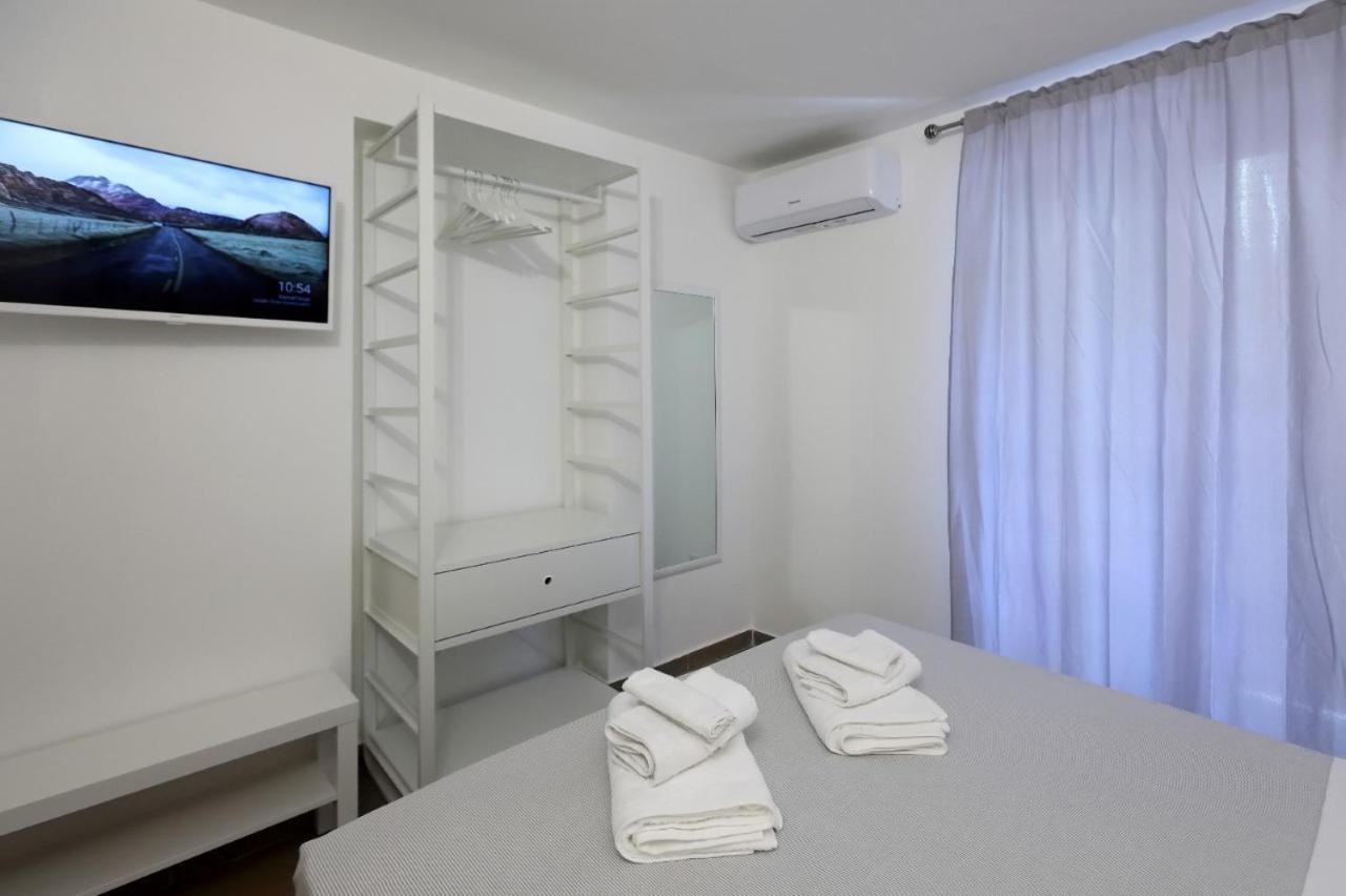 Bonello House Cattedrale Apartment Palermo Bagian luar foto