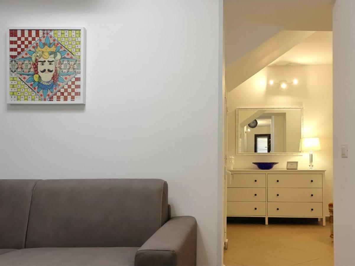 Bonello House Cattedrale Apartment Palermo Bagian luar foto