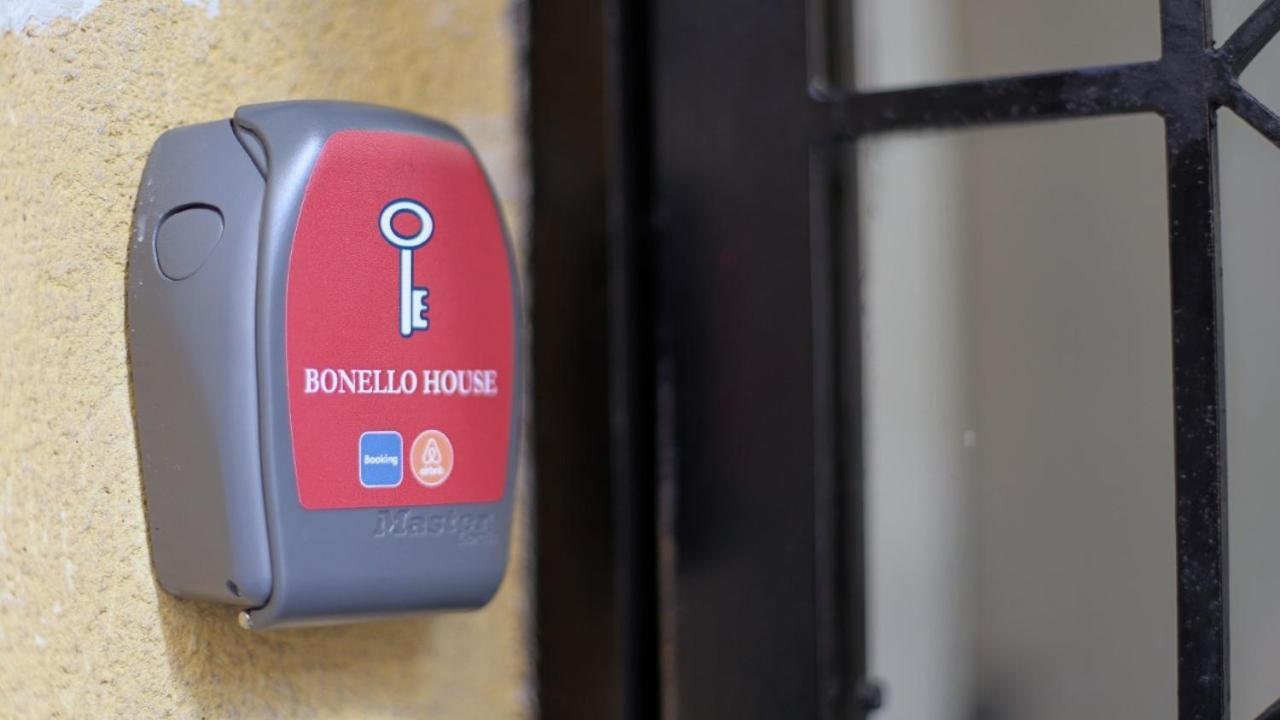 Bonello House Cattedrale Apartment Palermo Bagian luar foto