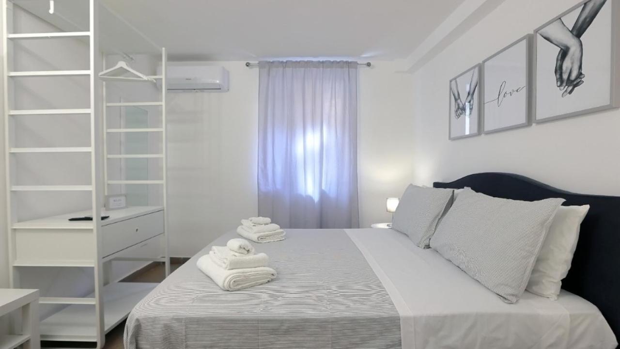 Bonello House Cattedrale Apartment Palermo Bagian luar foto
