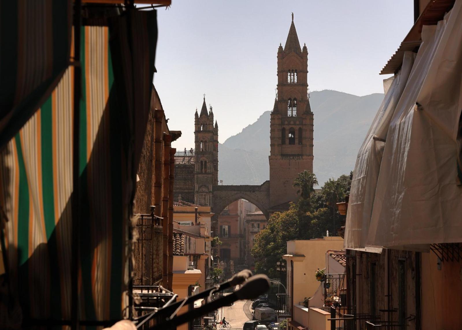 Bonello House Cattedrale Apartment Palermo Bagian luar foto